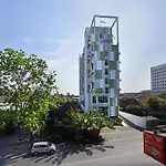Whiz Hotel Pemuda Semarang